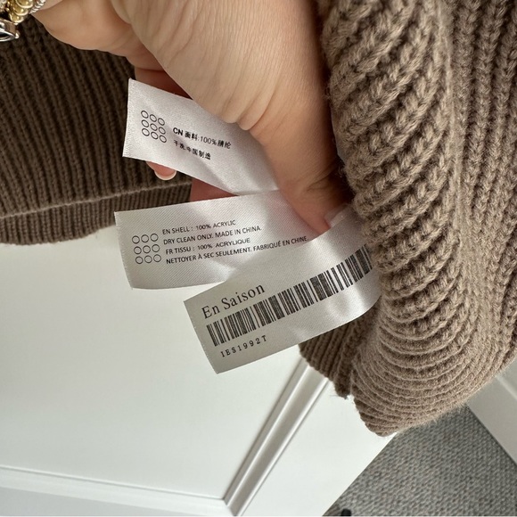 En Saison Kanika Knit Top - Picture 3 of 7